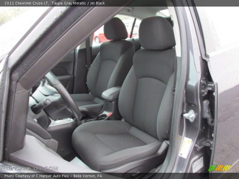 Taupe Gray Metallic / Jet Black 2011 Chevrolet Cruze LT