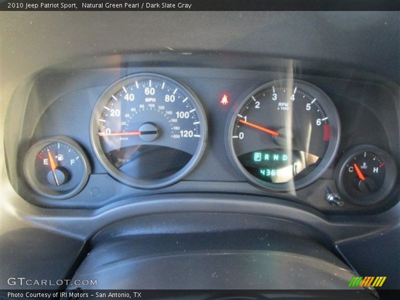 Natural Green Pearl / Dark Slate Gray 2010 Jeep Patriot Sport