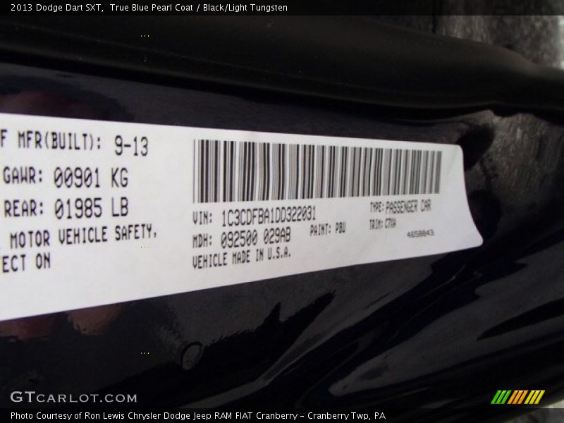 True Blue Pearl Coat / Black/Light Tungsten 2013 Dodge Dart SXT