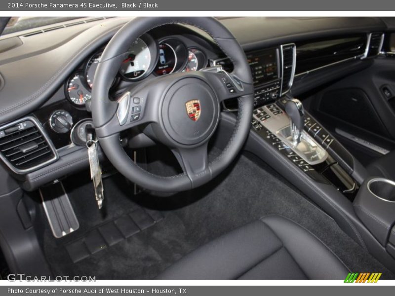 Black / Black 2014 Porsche Panamera 4S Executive