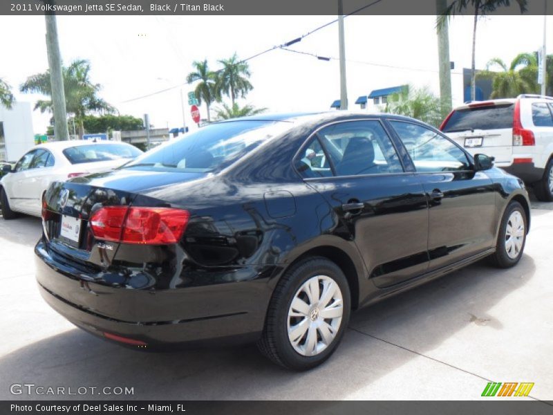 Black / Titan Black 2011 Volkswagen Jetta SE Sedan