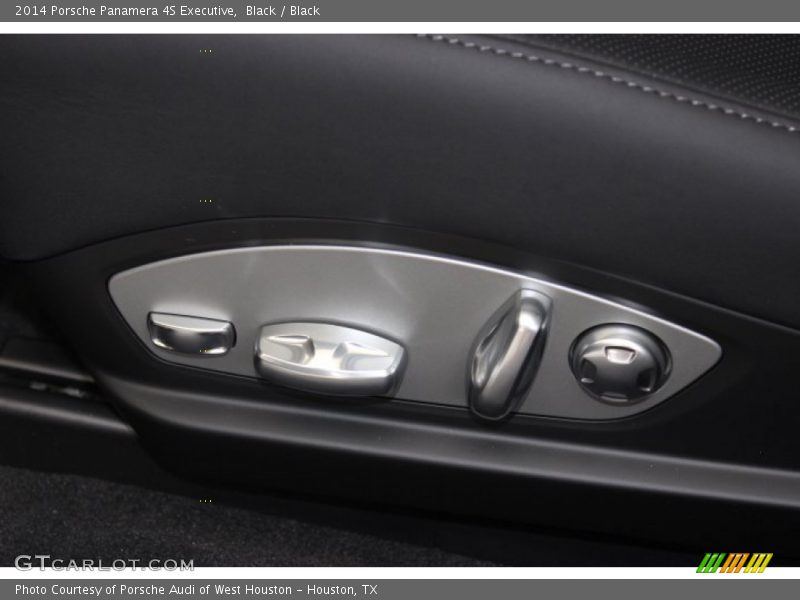 Black / Black 2014 Porsche Panamera 4S Executive