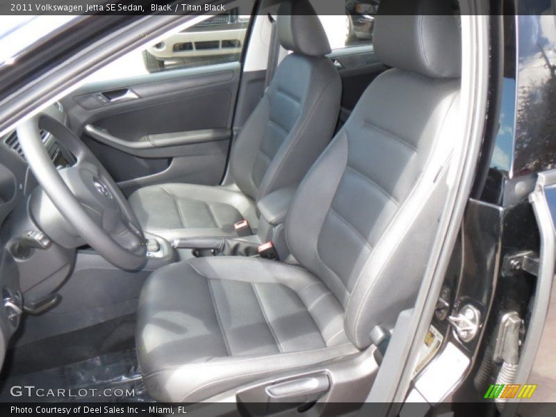 Black / Titan Black 2011 Volkswagen Jetta SE Sedan