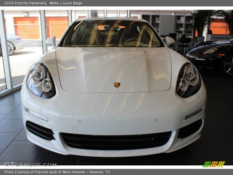 White / Luxor Beige 2014 Porsche Panamera