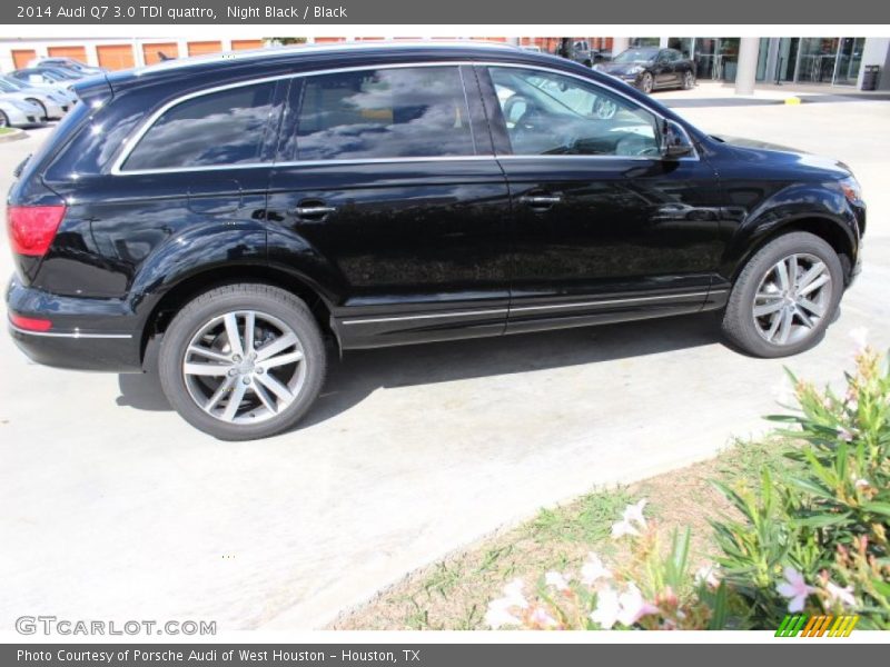 Night Black / Black 2014 Audi Q7 3.0 TDI quattro