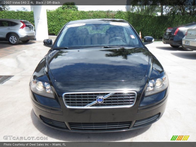 Black / Off-Black 2007 Volvo S40 2.4i
