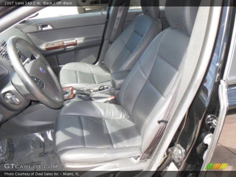 Black / Off-Black 2007 Volvo S40 2.4i