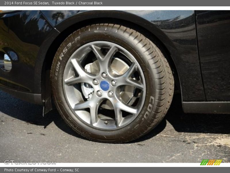 Tuxedo Black / Charcoal Black 2014 Ford Focus SE Sedan