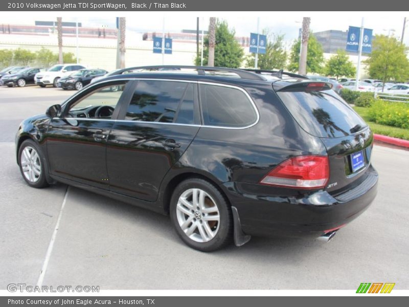 Black / Titan Black 2010 Volkswagen Jetta TDI SportWagen