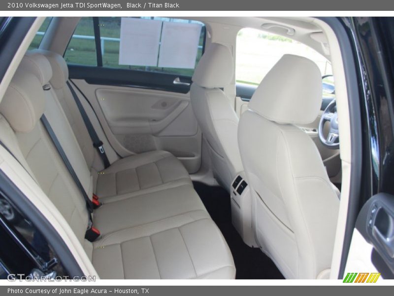 Black / Titan Black 2010 Volkswagen Jetta TDI SportWagen