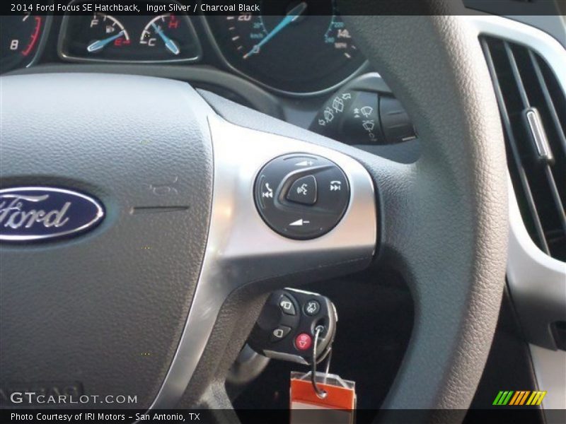 Ingot Silver / Charcoal Black 2014 Ford Focus SE Hatchback