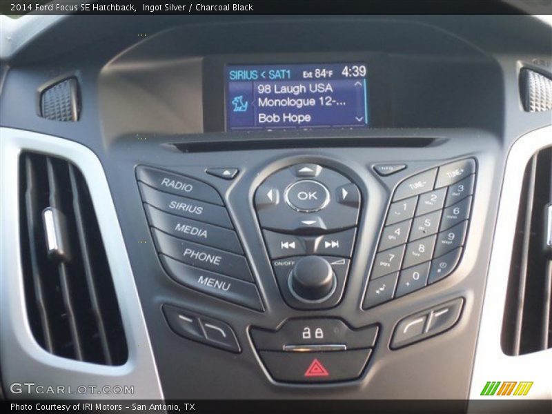 Ingot Silver / Charcoal Black 2014 Ford Focus SE Hatchback