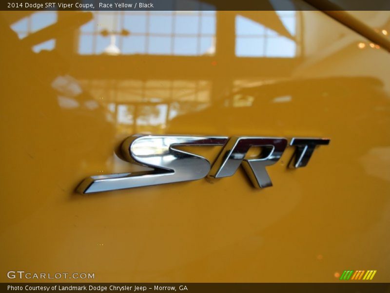  2014 SRT Viper Coupe Logo