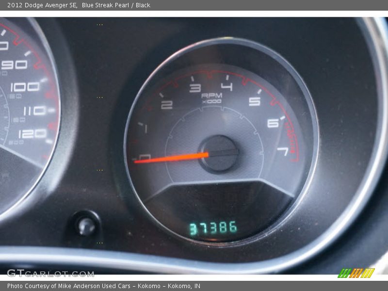 Blue Streak Pearl / Black 2012 Dodge Avenger SE