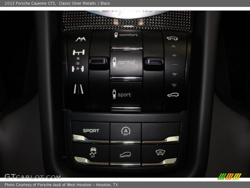 Classic Silver Metallic / Black 2013 Porsche Cayenne GTS