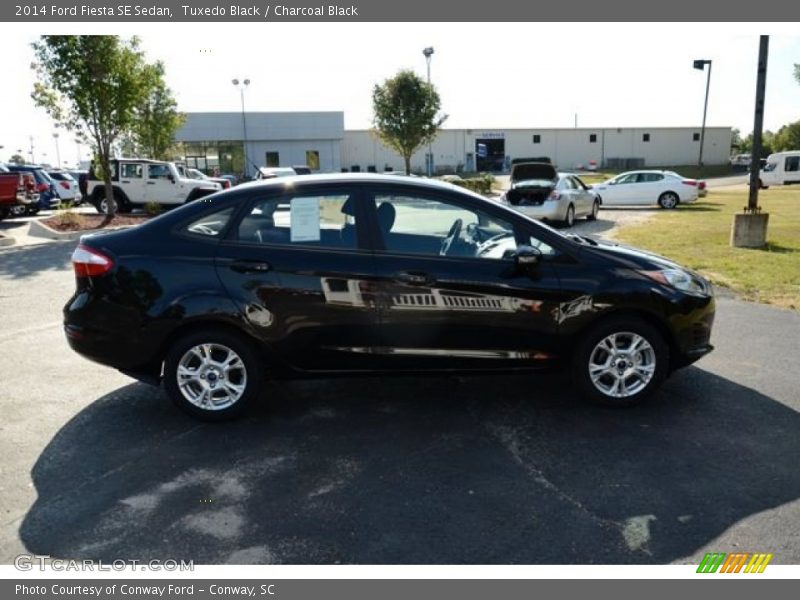 Tuxedo Black / Charcoal Black 2014 Ford Fiesta SE Sedan
