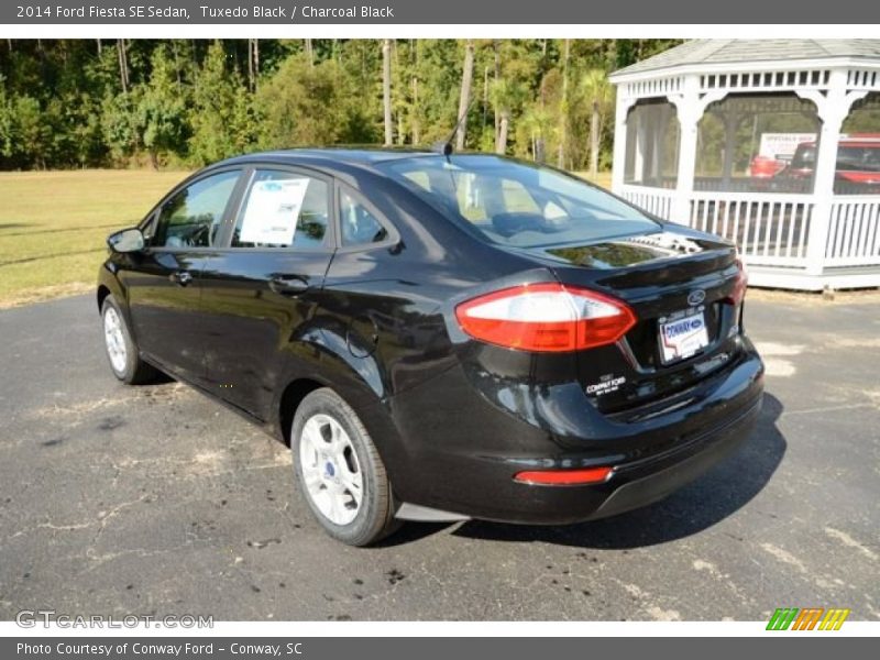 Tuxedo Black / Charcoal Black 2014 Ford Fiesta SE Sedan