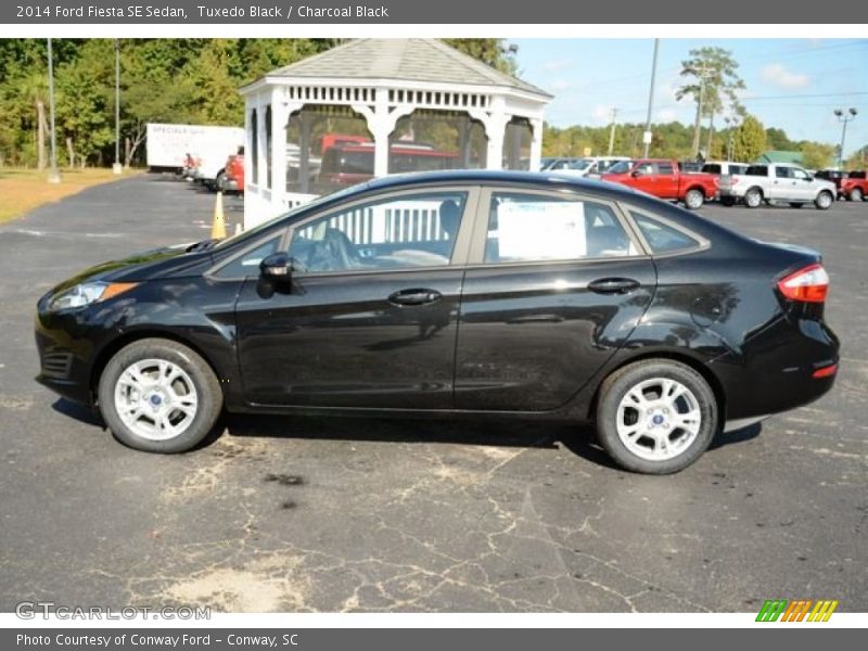 Tuxedo Black / Charcoal Black 2014 Ford Fiesta SE Sedan