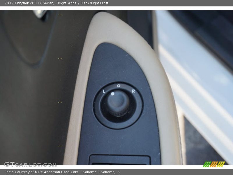 Bright White / Black/Light Frost 2012 Chrysler 200 LX Sedan