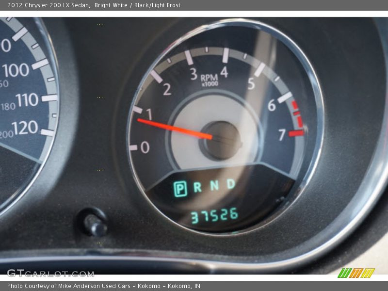 Bright White / Black/Light Frost 2012 Chrysler 200 LX Sedan