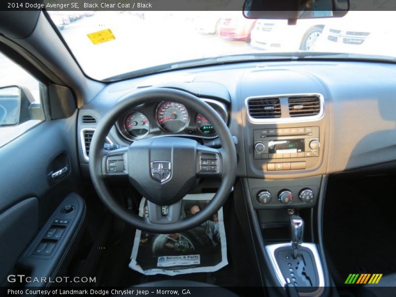 Black Clear Coat / Black 2014 Dodge Avenger SE