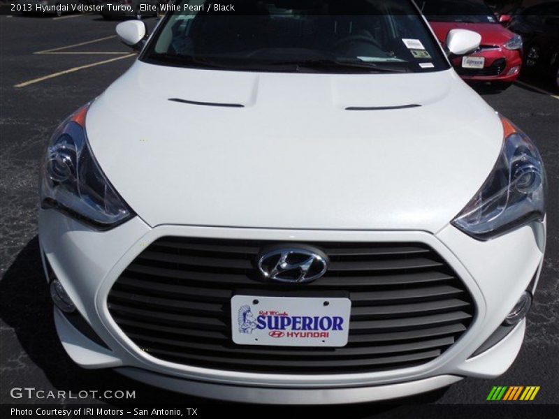 Elite White Pearl / Black 2013 Hyundai Veloster Turbo