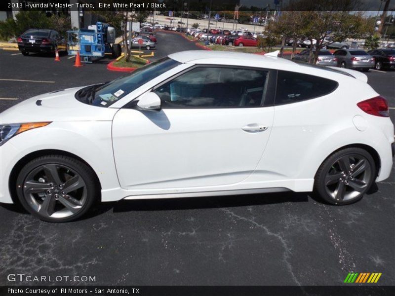 Elite White Pearl / Black 2013 Hyundai Veloster Turbo