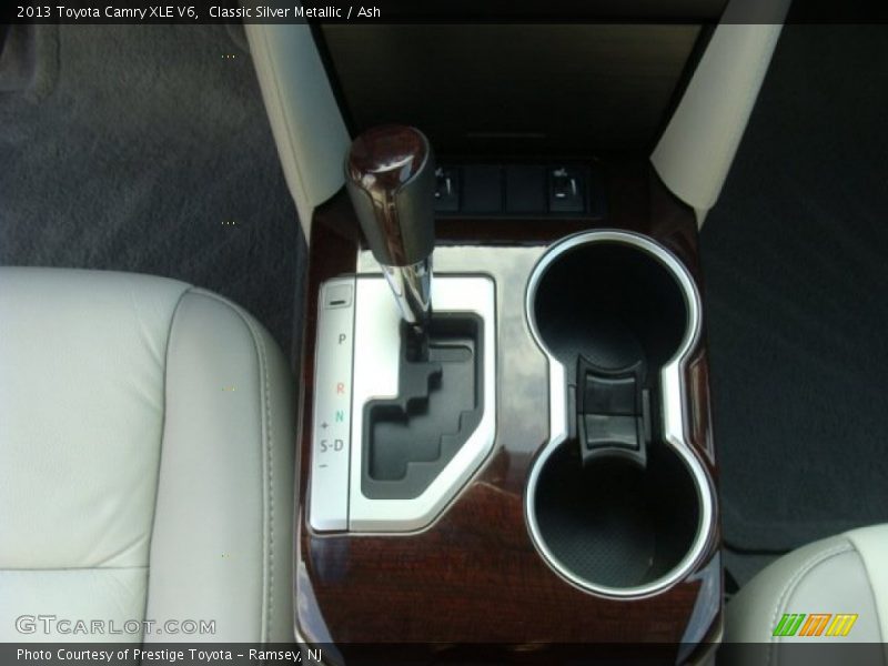 Classic Silver Metallic / Ash 2013 Toyota Camry XLE V6