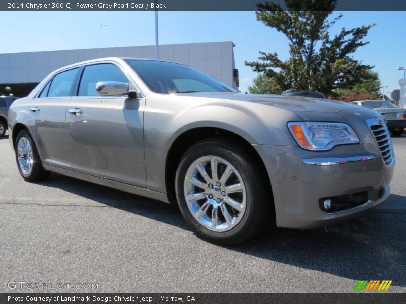Front 3/4 View of 2014 300 C