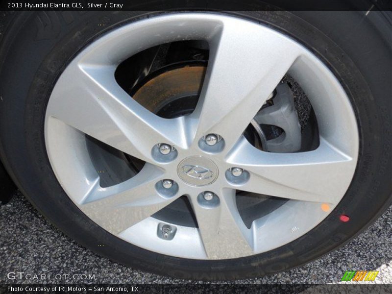 Silver / Gray 2013 Hyundai Elantra GLS