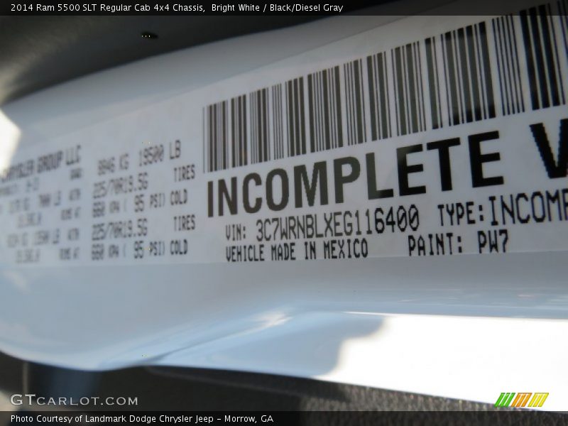 Bright White / Black/Diesel Gray 2014 Ram 5500 SLT Regular Cab 4x4 Chassis