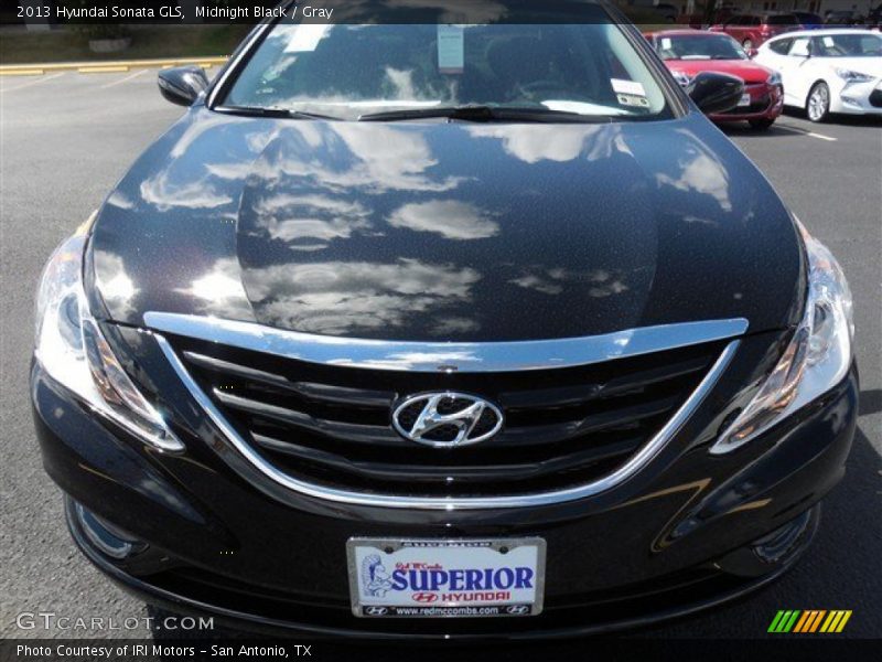 Midnight Black / Gray 2013 Hyundai Sonata GLS