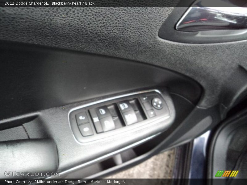 Blackberry Pearl / Black 2012 Dodge Charger SE