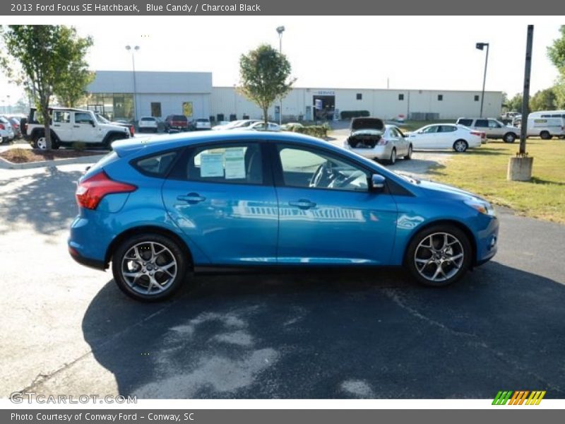 Blue Candy / Charcoal Black 2013 Ford Focus SE Hatchback