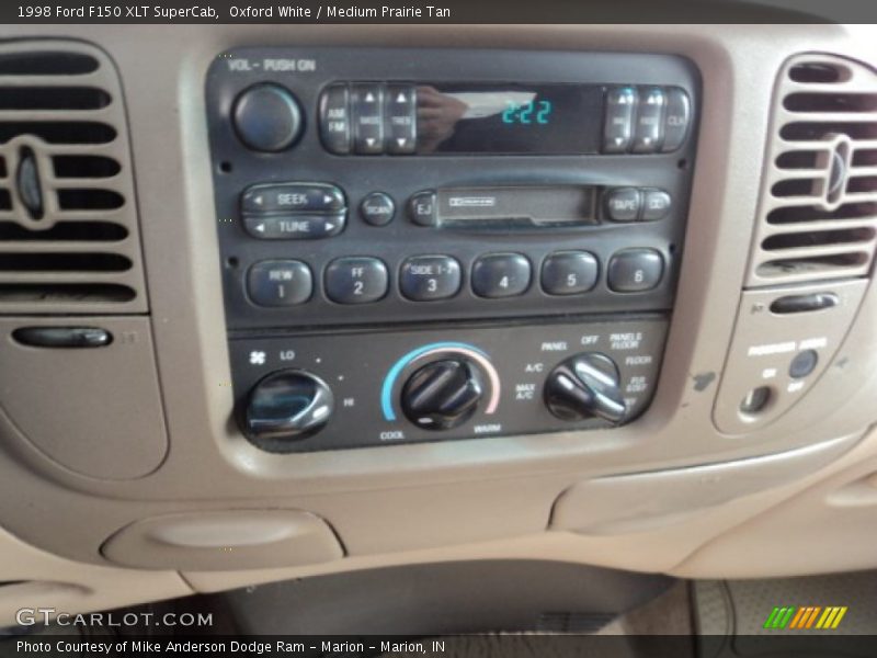 Oxford White / Medium Prairie Tan 1998 Ford F150 XLT SuperCab