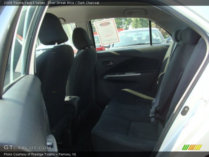 Silver Streak Mica / Dark Charcoal 2009 Toyota Yaris S Sedan