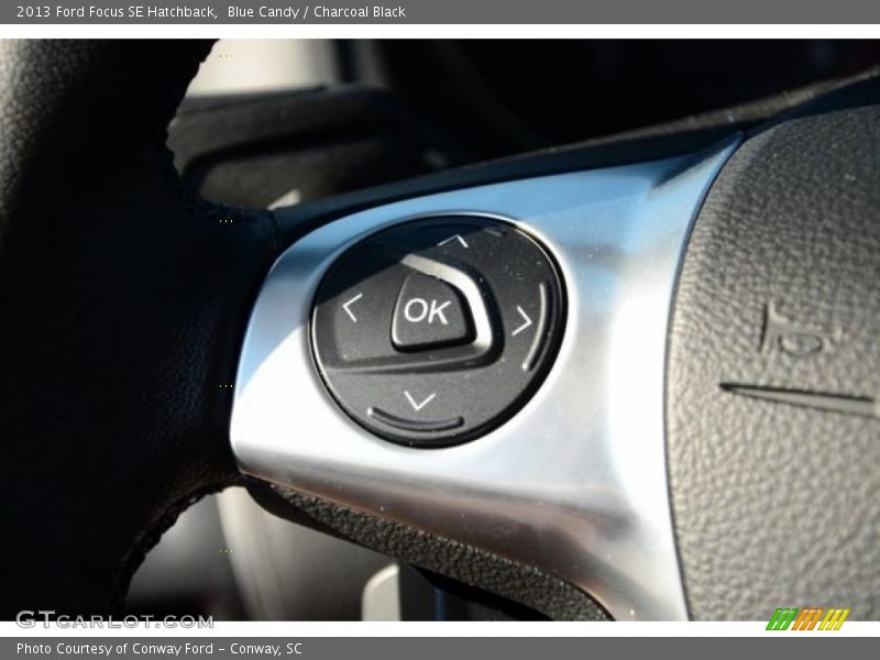 Blue Candy / Charcoal Black 2013 Ford Focus SE Hatchback