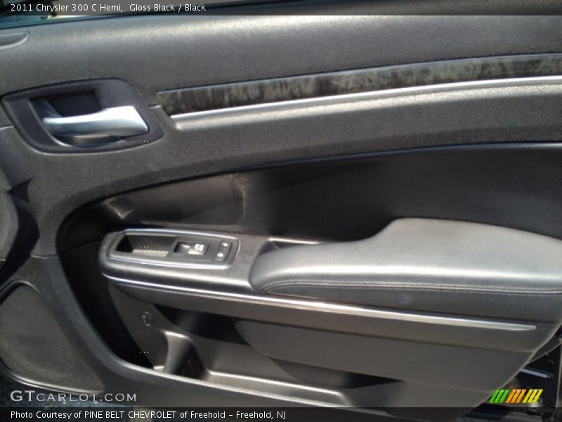 Gloss Black / Black 2011 Chrysler 300 C Hemi