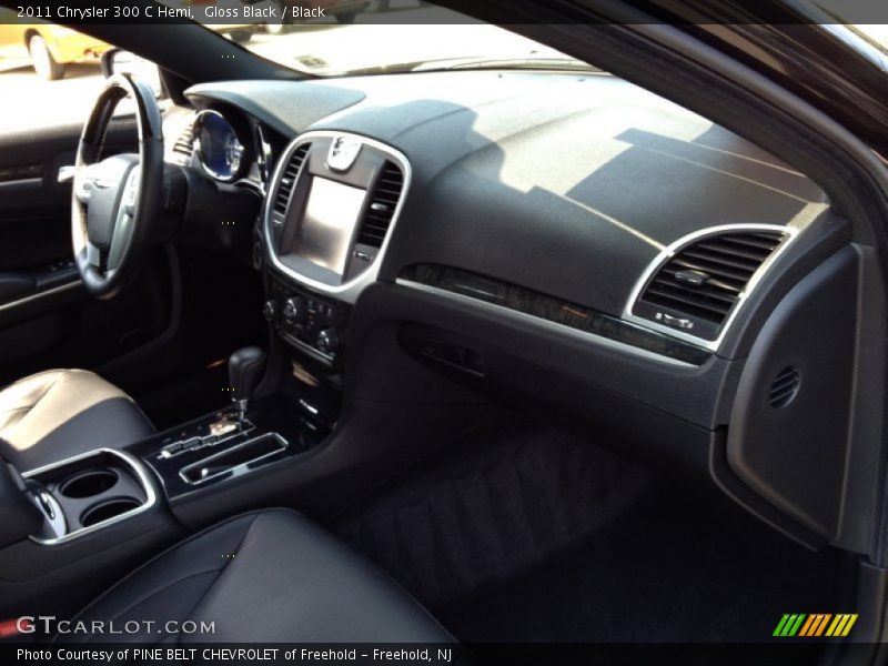 Gloss Black / Black 2011 Chrysler 300 C Hemi