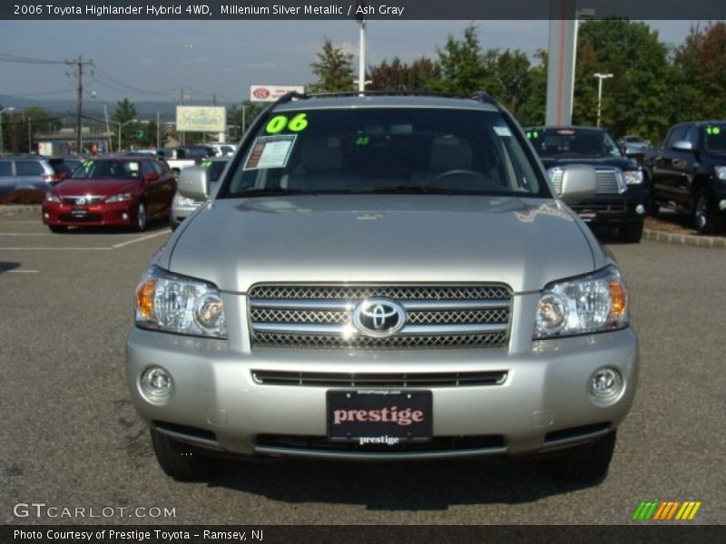Millenium Silver Metallic / Ash Gray 2006 Toyota Highlander Hybrid 4WD