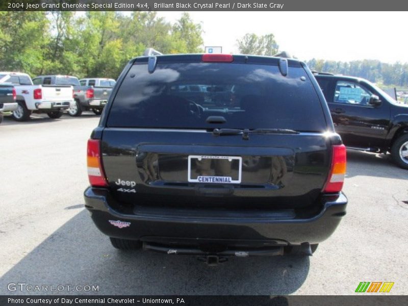 Brillant Black Crystal Pearl / Dark Slate Gray 2004 Jeep Grand Cherokee Special Edition 4x4