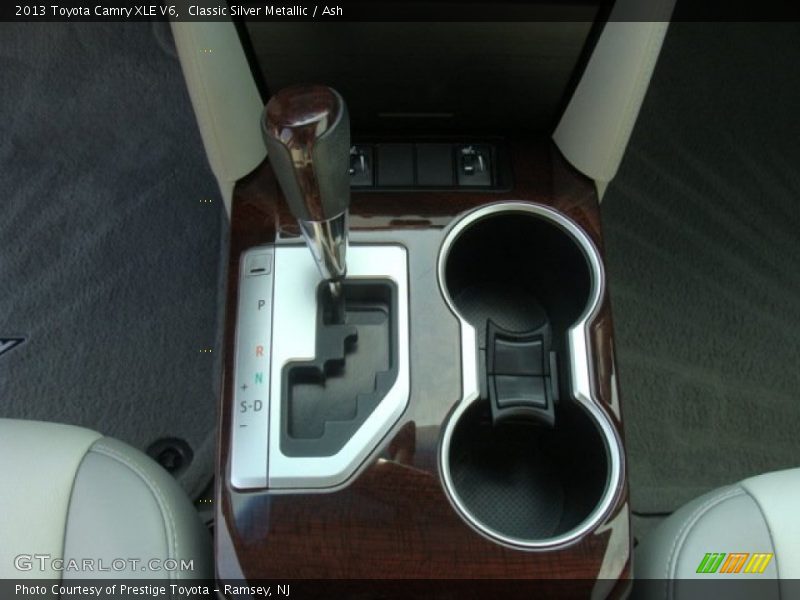 Classic Silver Metallic / Ash 2013 Toyota Camry XLE V6
