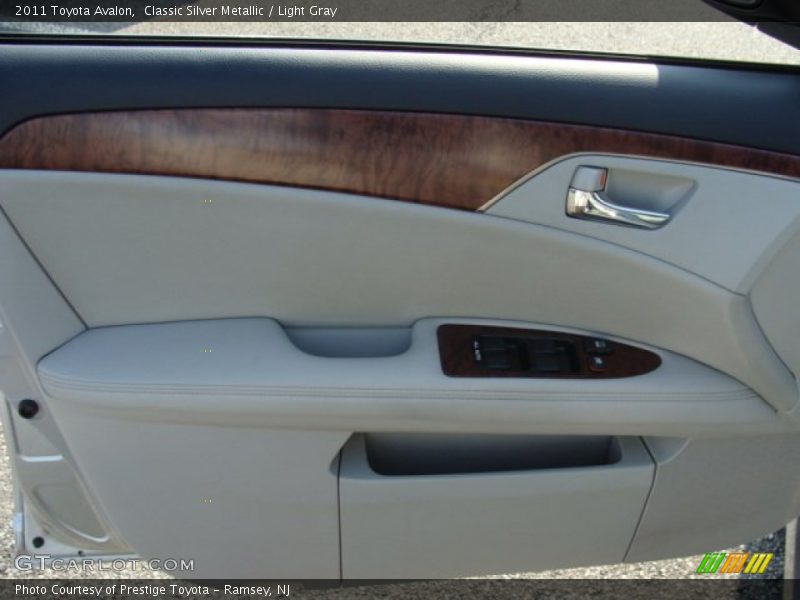 Classic Silver Metallic / Light Gray 2011 Toyota Avalon