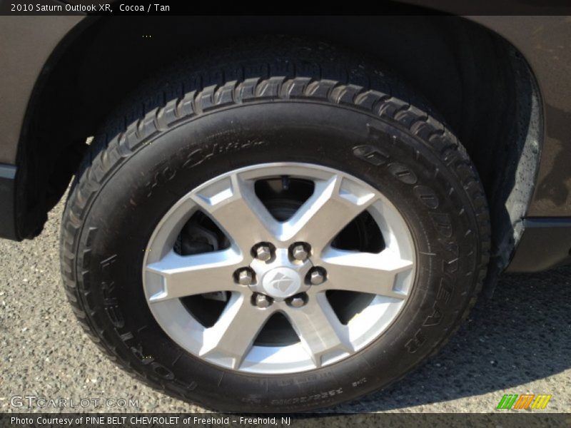 Cocoa / Tan 2010 Saturn Outlook XR