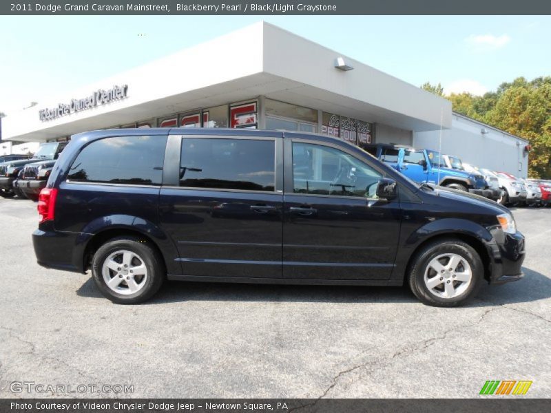 Blackberry Pearl / Black/Light Graystone 2011 Dodge Grand Caravan Mainstreet
