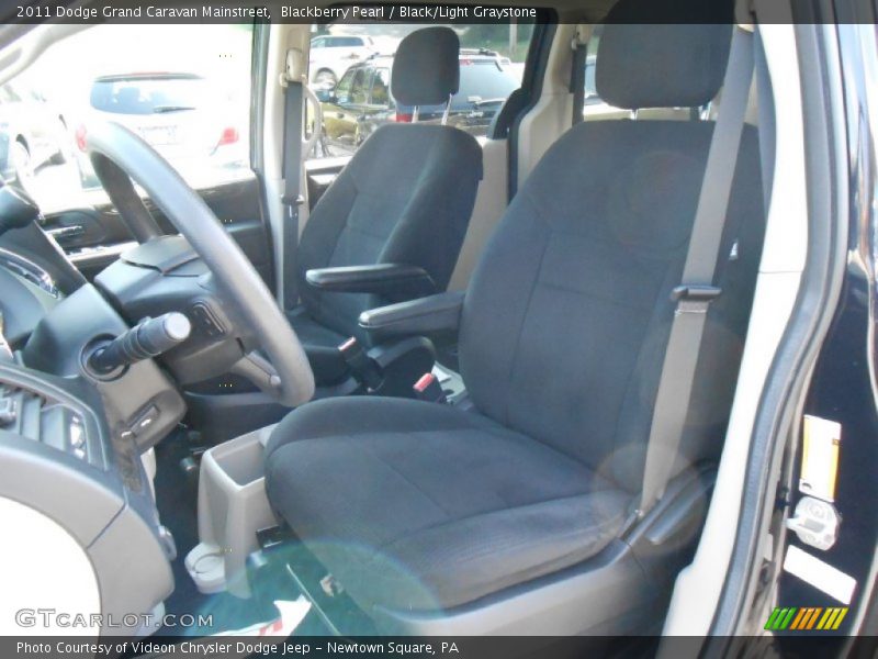Blackberry Pearl / Black/Light Graystone 2011 Dodge Grand Caravan Mainstreet