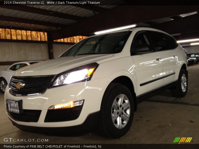 White / Dark Titanium/Light Titanium 2014 Chevrolet Traverse LS