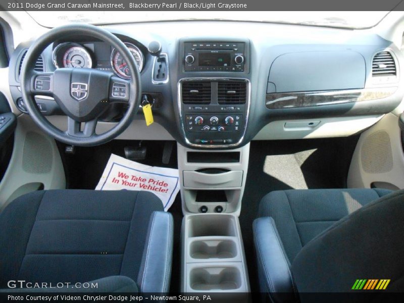 Blackberry Pearl / Black/Light Graystone 2011 Dodge Grand Caravan Mainstreet