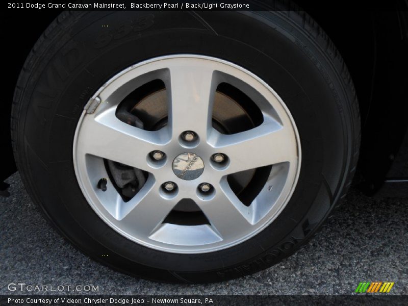 Blackberry Pearl / Black/Light Graystone 2011 Dodge Grand Caravan Mainstreet