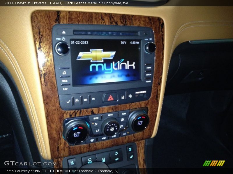 Controls of 2014 Traverse LT AWD